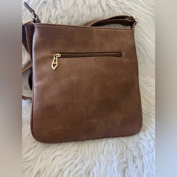 Swiss Gear Crossbody - Picture 3 of 10